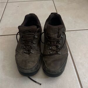 New Balance Men's Dark Brown Boots